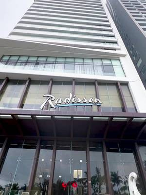 Pobierz wideo TikTok od @radissonhoteldanang