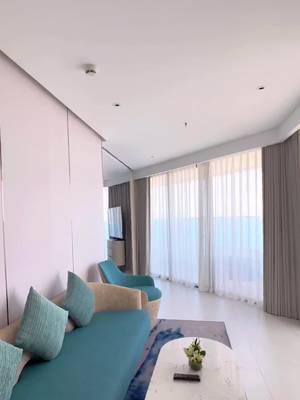 Pobierz wideo TikTok od @radissonhoteldanang