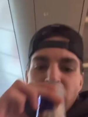 Descarcă video TikTok de la @versuritrapluka