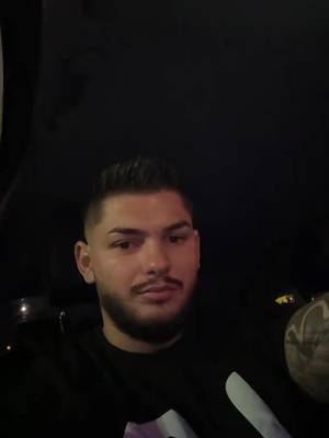 Baixar vídeo TikTok de @adrianalexandru115