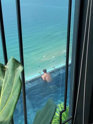 Descarcă video TikTok de la @peninsulahoteldanang