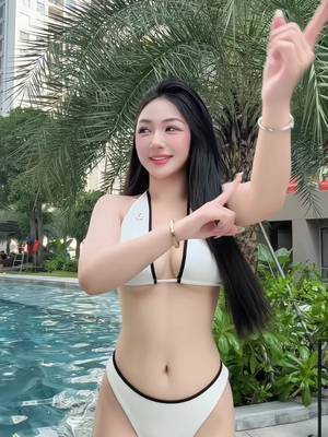 TikTok-Video von @_halinhtran_ herunterladen