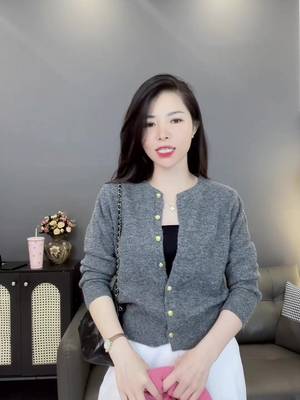 Pobierz wideo TikTok od @phungkhanhbanng_998