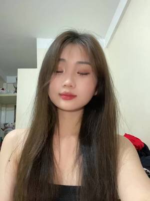 Unduh video TikTok dari @phuongdo1126