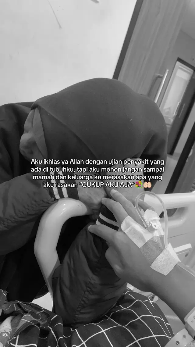 Descarcă video TikTok de la @.inisial_j