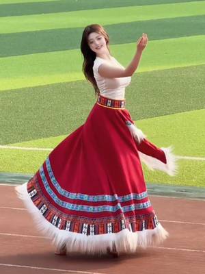 Scarica video TikTok di @yangxiao2308