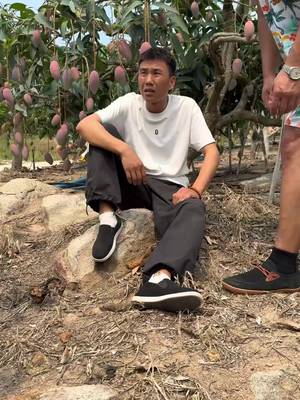 Pobierz wideo TikTok od @tho.coi.thoi