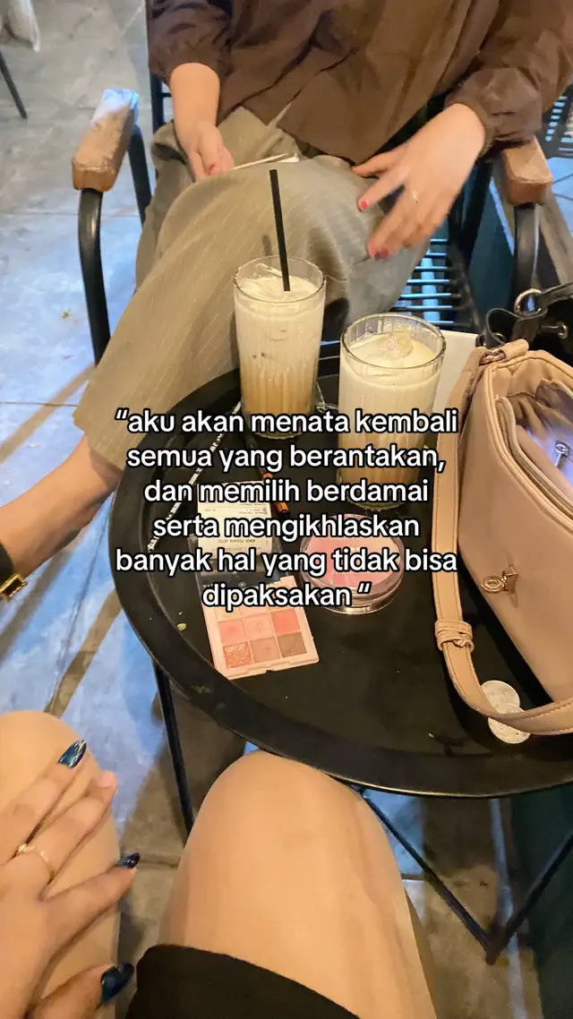 Baixar vídeo TikTok de @selviuww