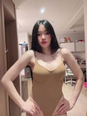 Unduh video TikTok dari @mytay.24100