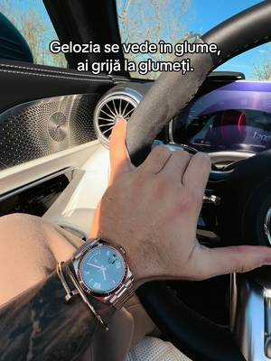 Scarica video TikTok di @av.elite