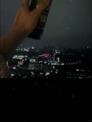 TikTok-video van @.h.c88 downloaden